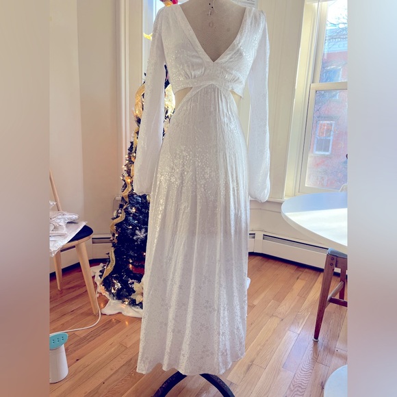 AFRM Dresses & Skirts - AFRM white maxi in XS